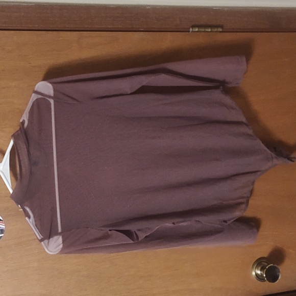 Iris Nwot. Studded Mauve Bodysuit. Size Medium - Picture 3 of 3